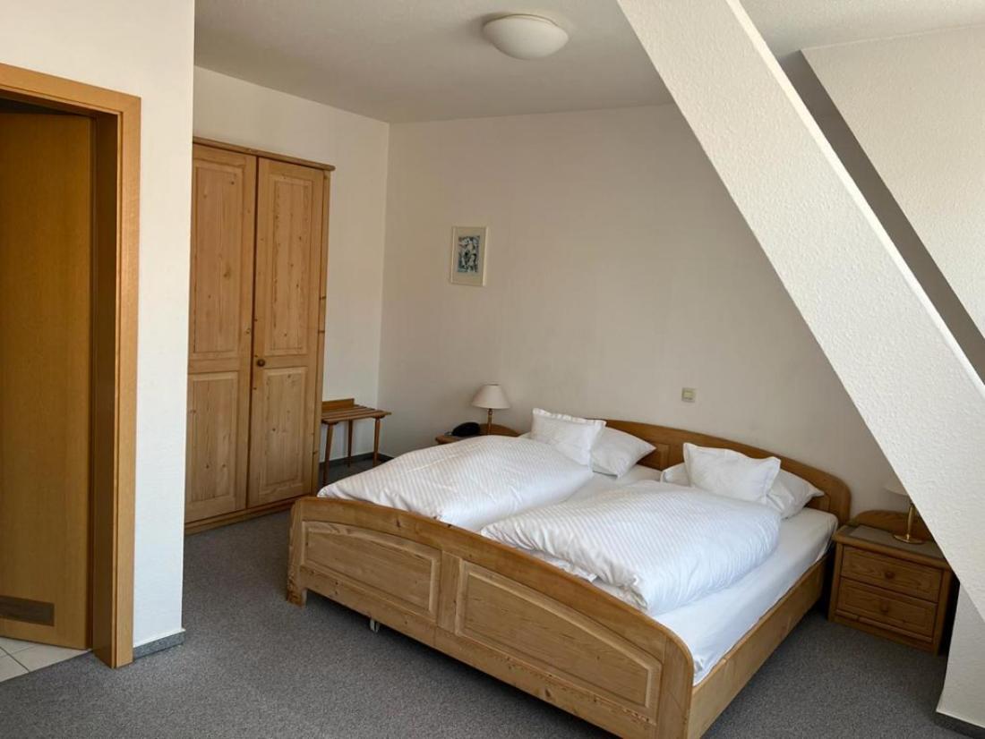 Hotel Baeren Villingen-Schwenningen Szoba fotó